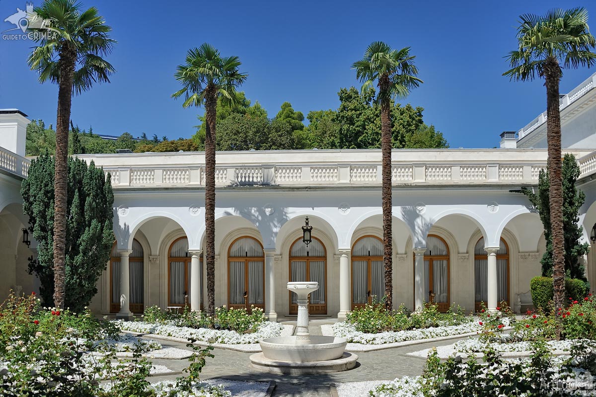 Italian Courtyard with Palms