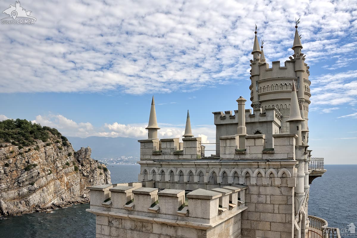 Swallow's Nest Castle - The Most Famous Landmark of Crimea